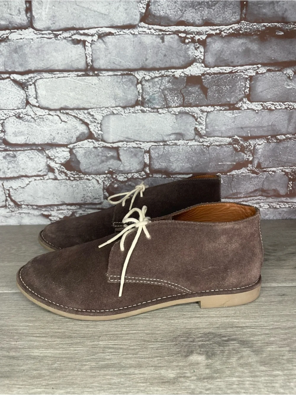 Bernardo selling brown